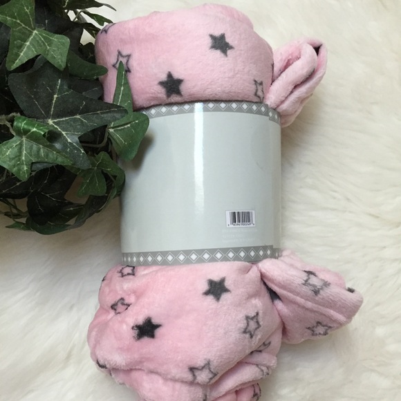 Stylish Home Soft Pink w/ Gray Stars Velvet Throw - Picture 3 of 4